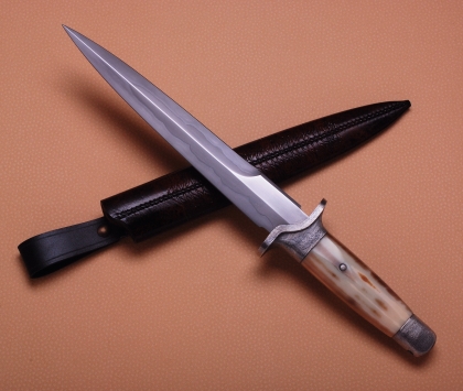 Trench Knife by Anders Högström